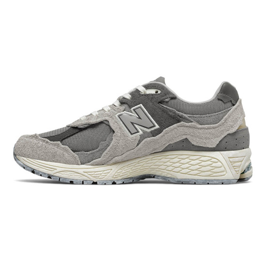 New Balance 2002R